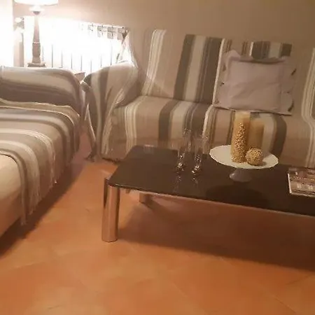 Cavalluccio Marino Con Piscina Idromassaggio 别墅 *