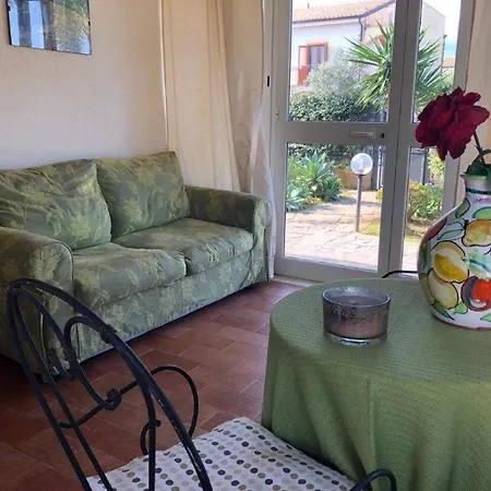 Cavalluccio Marino Con Piscina Idromassaggio Carini