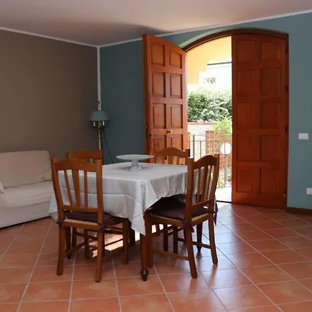 Cavalluccio Marino Con Piscina Idromassaggio * Carini