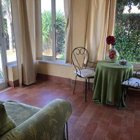 Cavalluccio Marino Con Piscina Idromassaggio *